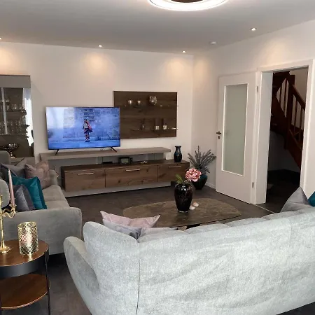 Ferienhaeuser Unikat A&b *